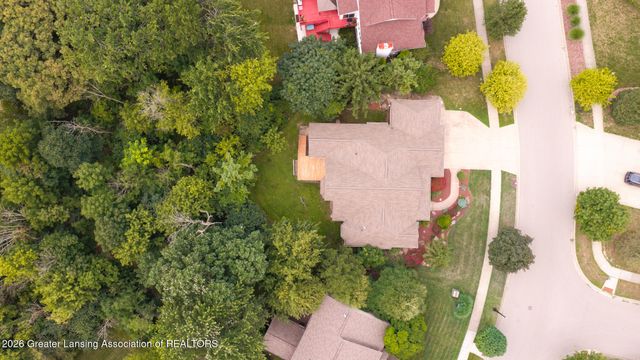 5601 Wild Iris Lane, Haslett, MI 48840
