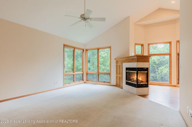 5601 Wild Iris Lane, Haslett, MI 48840