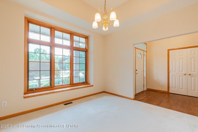 5601 Wild Iris Lane, Haslett, MI 48840
