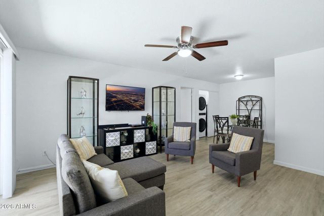 16635 N CAVE CREEK Road 127, Phoenix, AZ 85032