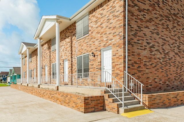 711 7th Street 5, Galveston, TX 77550
