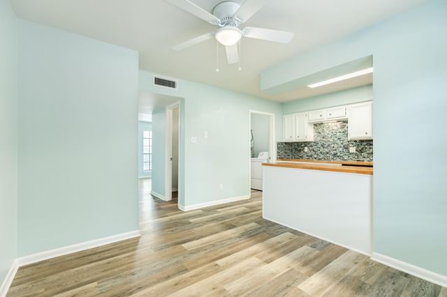 711 7th Street 5, Galveston, TX 77550