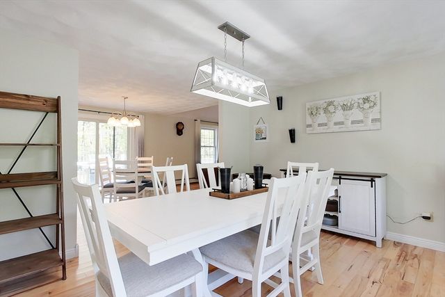 1 Kayla Ln, Pepperell, MA 01463