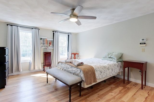 1 Kayla Ln, Pepperell, MA 01463