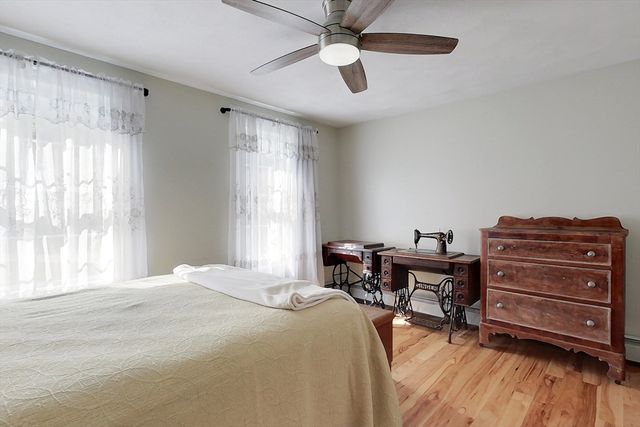 1 Kayla Ln, Pepperell, MA 01463