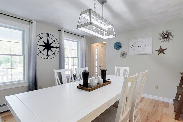 1 Kayla Ln, Pepperell, MA 01463