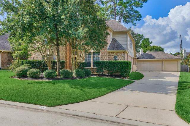 58 S Bardsbrook Circle, The Woodlands, TX 77382
