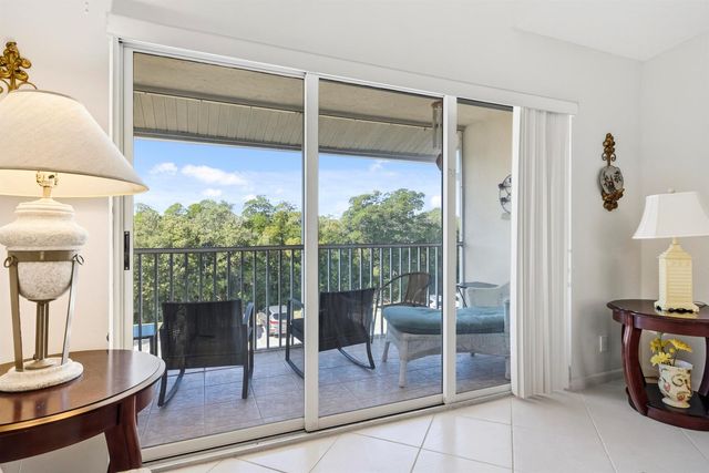 4452 NE Ocean Boulevard C3, Jensen Beach, FL 34957