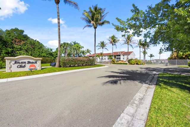 4452 NE Ocean Boulevard C3, Jensen Beach, FL 34957