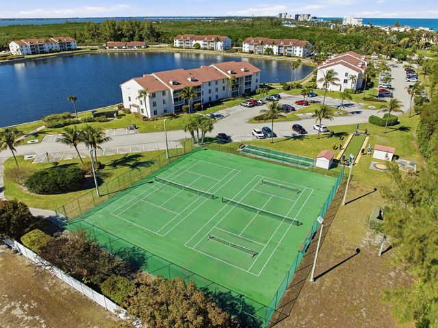 4452 NE Ocean Boulevard C3, Jensen Beach, FL 34957