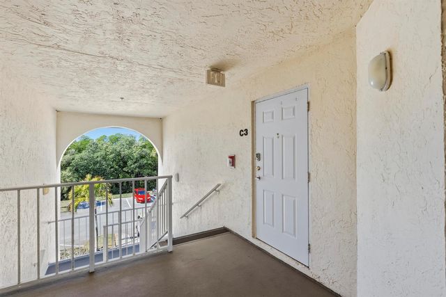 4452 NE Ocean Boulevard C3, Jensen Beach, FL 34957