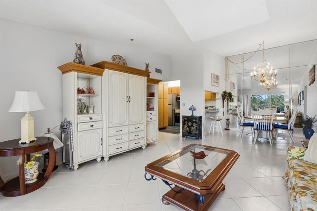 4452 NE Ocean Boulevard C3, Jensen Beach, FL 34957