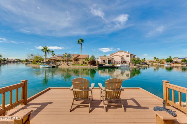 8645 W MAUI Lane, Peoria, AZ 85381