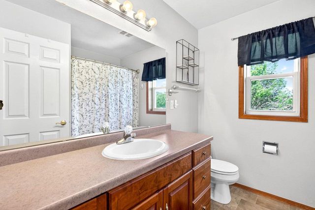 N9152 KERNAN AVENUE, Appleton, WI 54915
