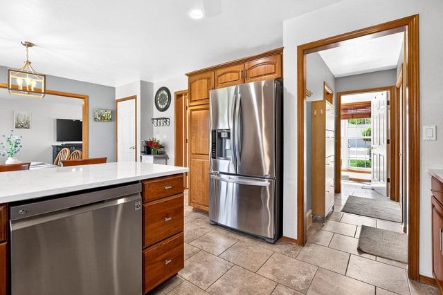 N9152 KERNAN AVENUE, Appleton, WI 54915