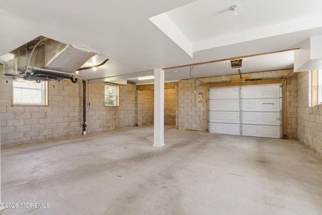 191 Knoll Crest Avenue, Brick, NJ 08723