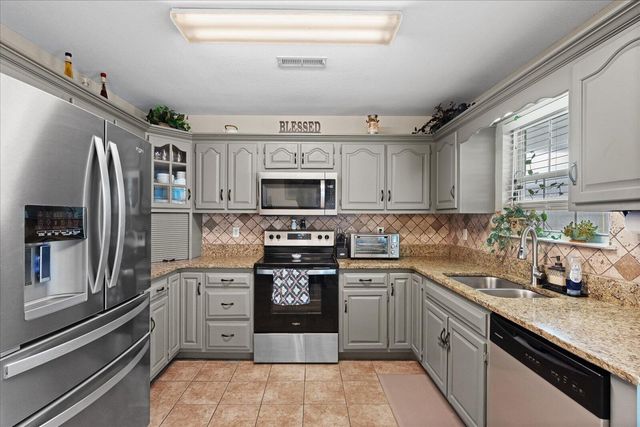 792 Colony Circle, Fort Oglethorpe, GA 30742