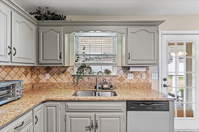 792 Colony Circle, Fort Oglethorpe, GA 30742