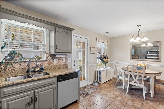 792 Colony Circle, Fort Oglethorpe, GA 30742