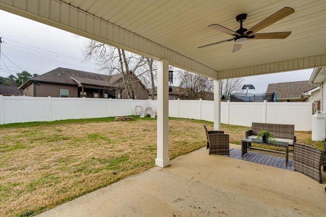 792 Colony Circle, Fort Oglethorpe, GA 30742