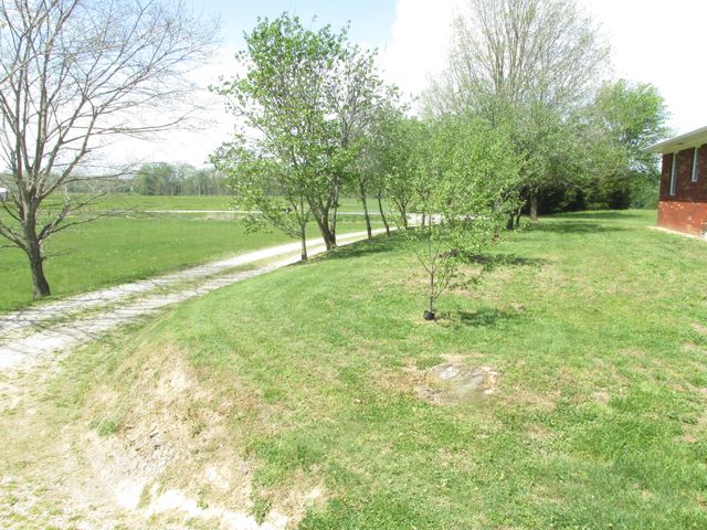 235 Science Ridge Road, Jeffersonville, KY 40337