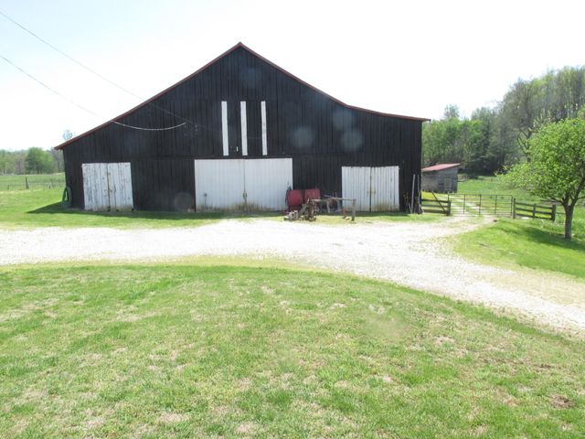 235 Science Ridge Road, Jeffersonville, KY 40337