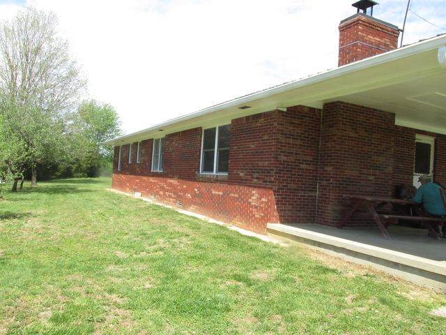 235 Science Ridge Road, Jeffersonville, KY 40337