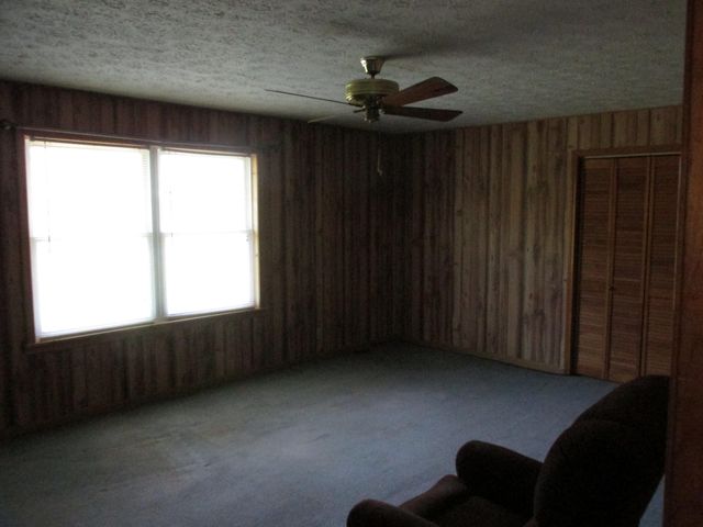 235 Science Ridge Road, Jeffersonville, KY 40337