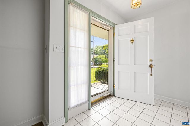 608 DAVIS AVE, Charlottesville, VA 22901