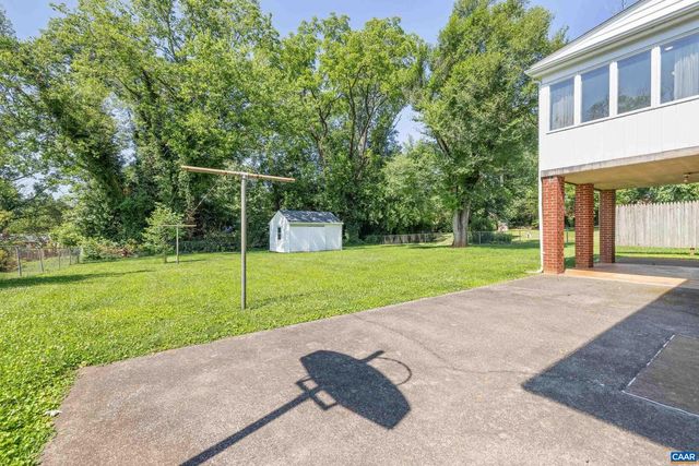 608 DAVIS AVE, Charlottesville, VA 22901