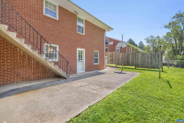 608 DAVIS AVE, Charlottesville, VA 22901