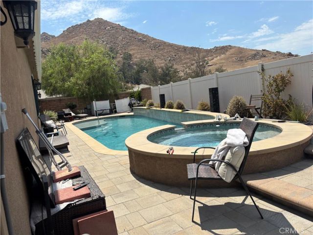 20946 Mountain Gate, Riverside, CA 92507