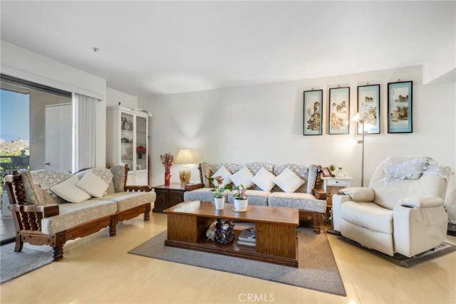 321 N Orange Avenue 209, Monterey Park, CA 91755