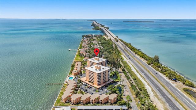 7432 SUNSHINE SKYWAY LANE S 506, St Petersburg, FL 33711