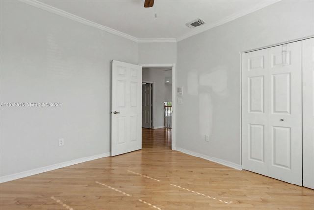 1560 Seagrape Way, Hollywood, FL 33019