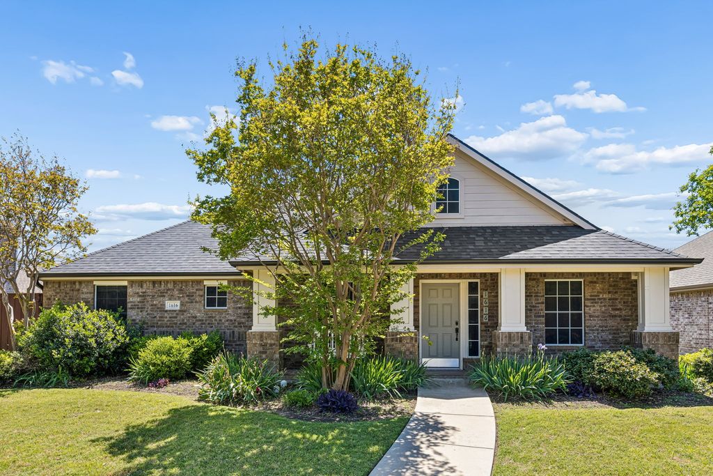 1616 Ponderosa Drive, Allen, TX 75002