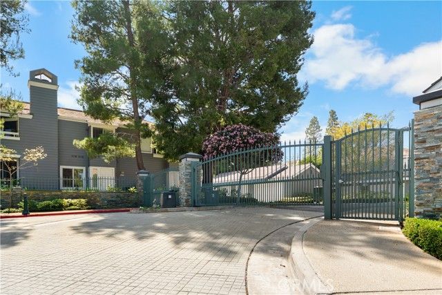 271 Haverfield, Newport Beach, CA 92660