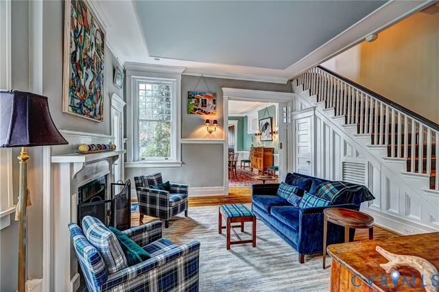 2209 Monument Ave, Richmond, VA 23220