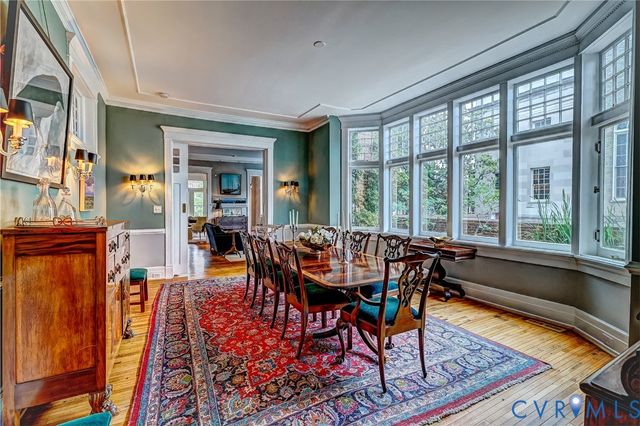 2209 Monument Ave, Richmond, VA 23220