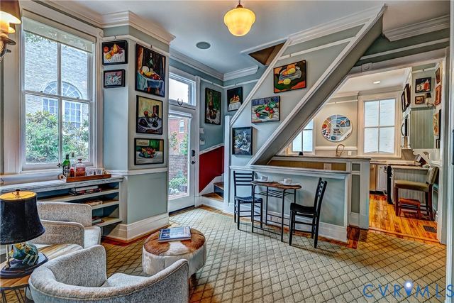 2209 Monument Ave, Richmond, VA 23220