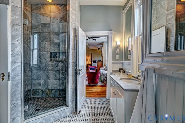 2209 Monument Ave, Richmond, VA 23220