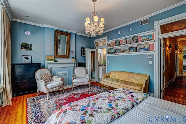 2209 Monument Ave, Richmond, VA 23220