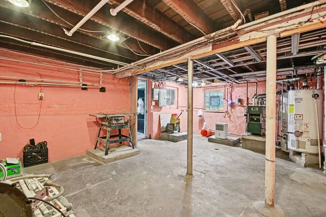 5171 W Bloomingdale Avenue, Chicago, IL 60639