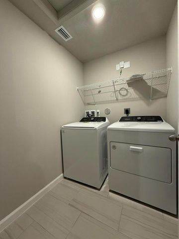 373 Salisbury Circle, Fort Pierce, FL 34982