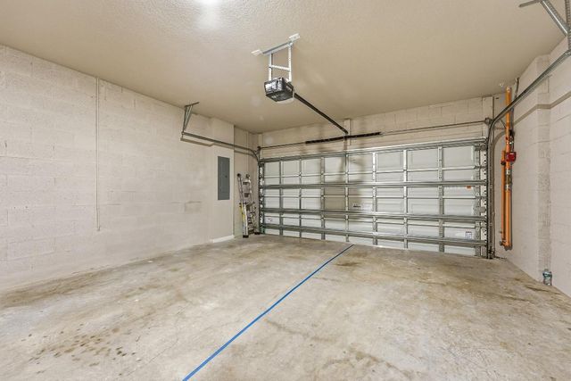 373 Salisbury Circle, Fort Pierce, FL 34982