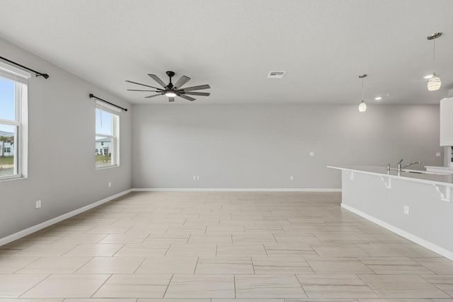 373 Salisbury Circle, Fort Pierce, FL 34982