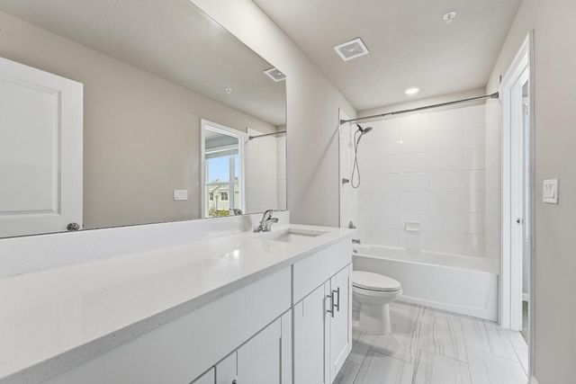 373 Salisbury Circle, Fort Pierce, FL 34982