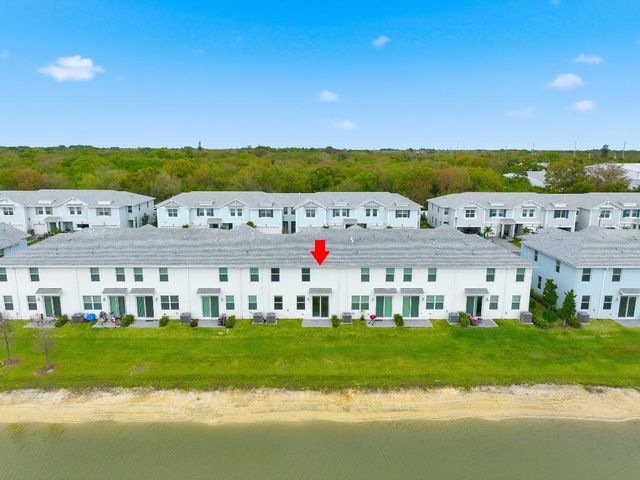 373 Salisbury Circle, Fort Pierce, FL 34982