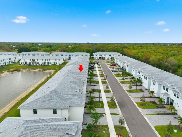 373 Salisbury Circle, Fort Pierce, FL 34982