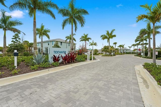 373 Salisbury Circle, Fort Pierce, FL 34982